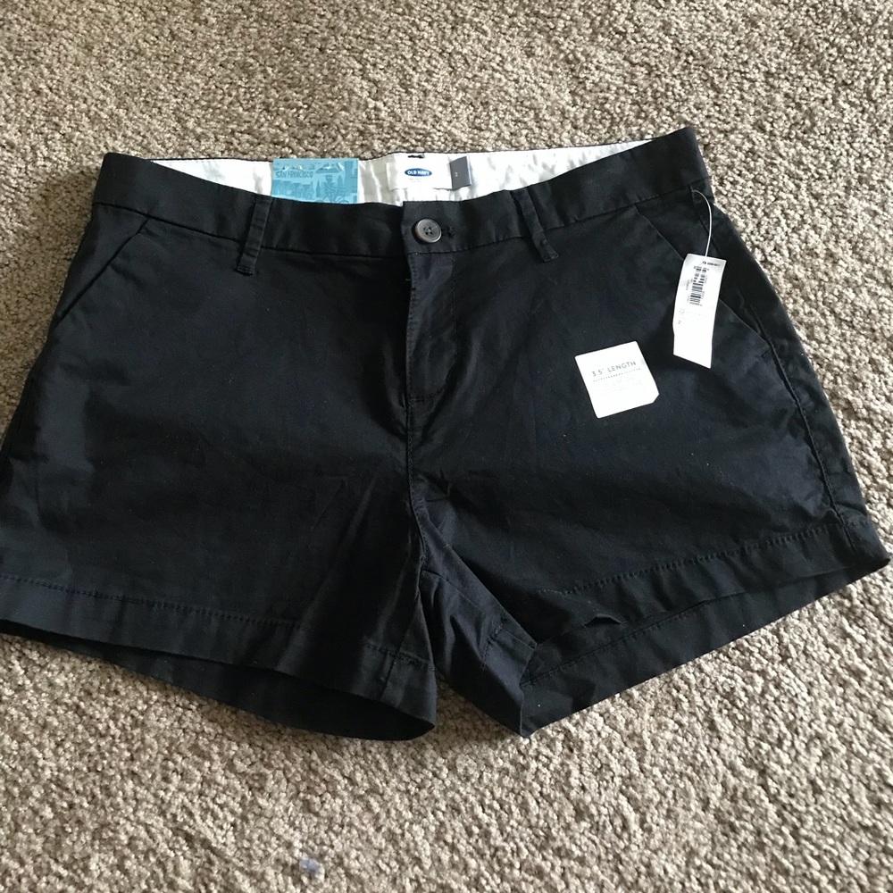 Women’s size 2 Black Shorts - Brand New!